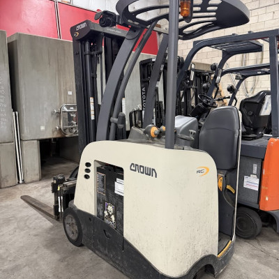Crown RC5525-30 Forklift